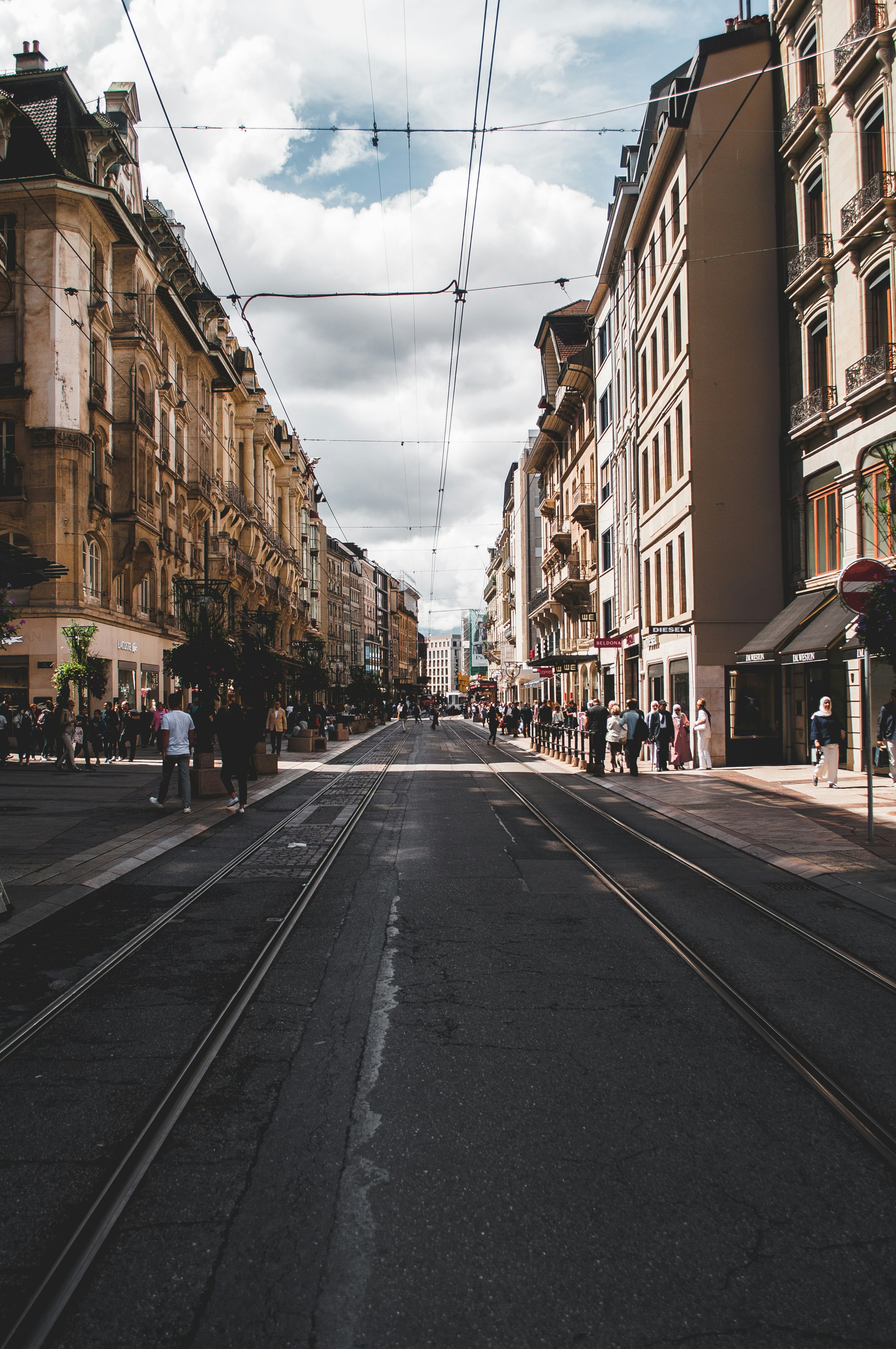 Rue de Genève — Jack Ward